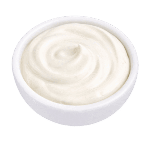 Die Sour Cream von Spree Pizza in Grünau ist ein klassischer Dip mit cremiger Konsistenz und einer angenehm frischen, leicht säuerlichen Note. Perfekt geeignet zu Nachos, Pommes, Chicken, Burgern und vielen weiteren Snacks.